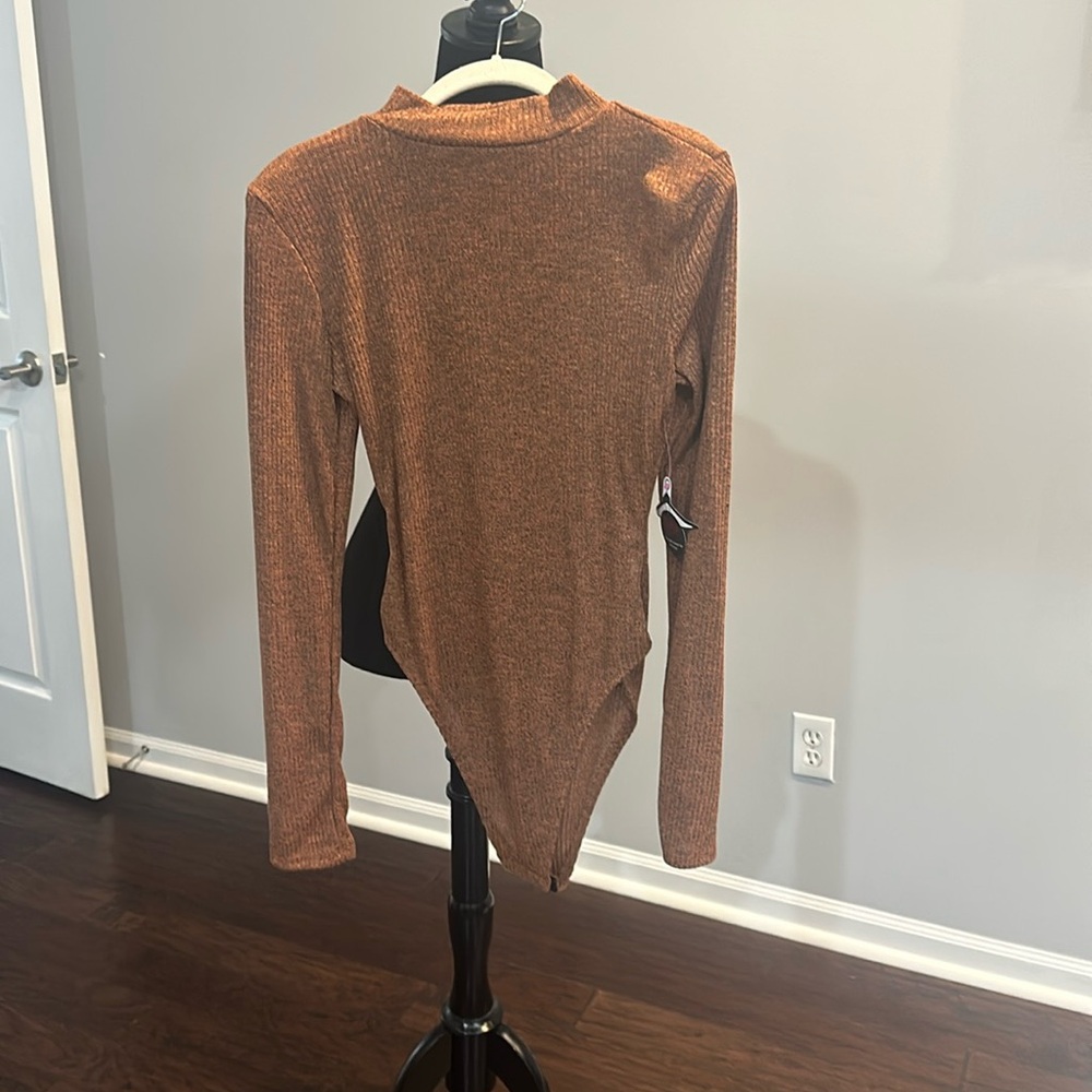 NWT Brown knit Bodysuit - Size Medium - Hot Miami Styles